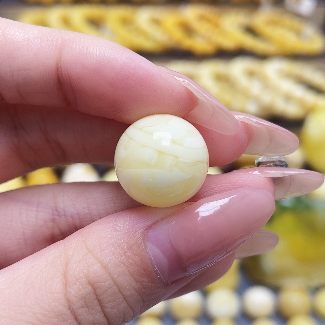 裸石琥珀未镶嵌16.5mm圆珠