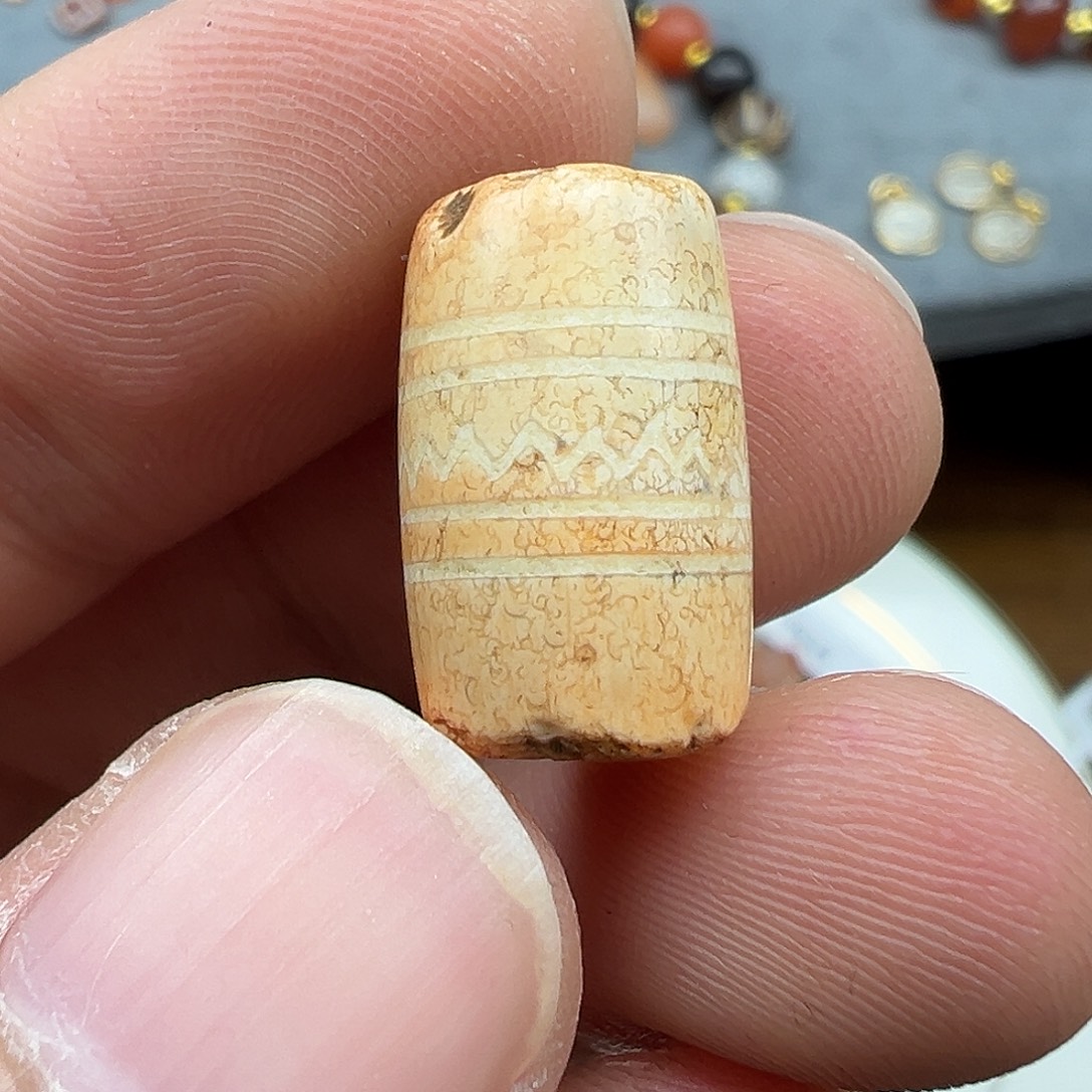 玛瑙/玉髓未镶嵌珠宝半成品x29    16.3×10满金皮