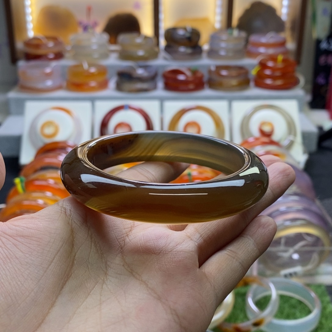 手镯玛瑙/玉髓未镶嵌