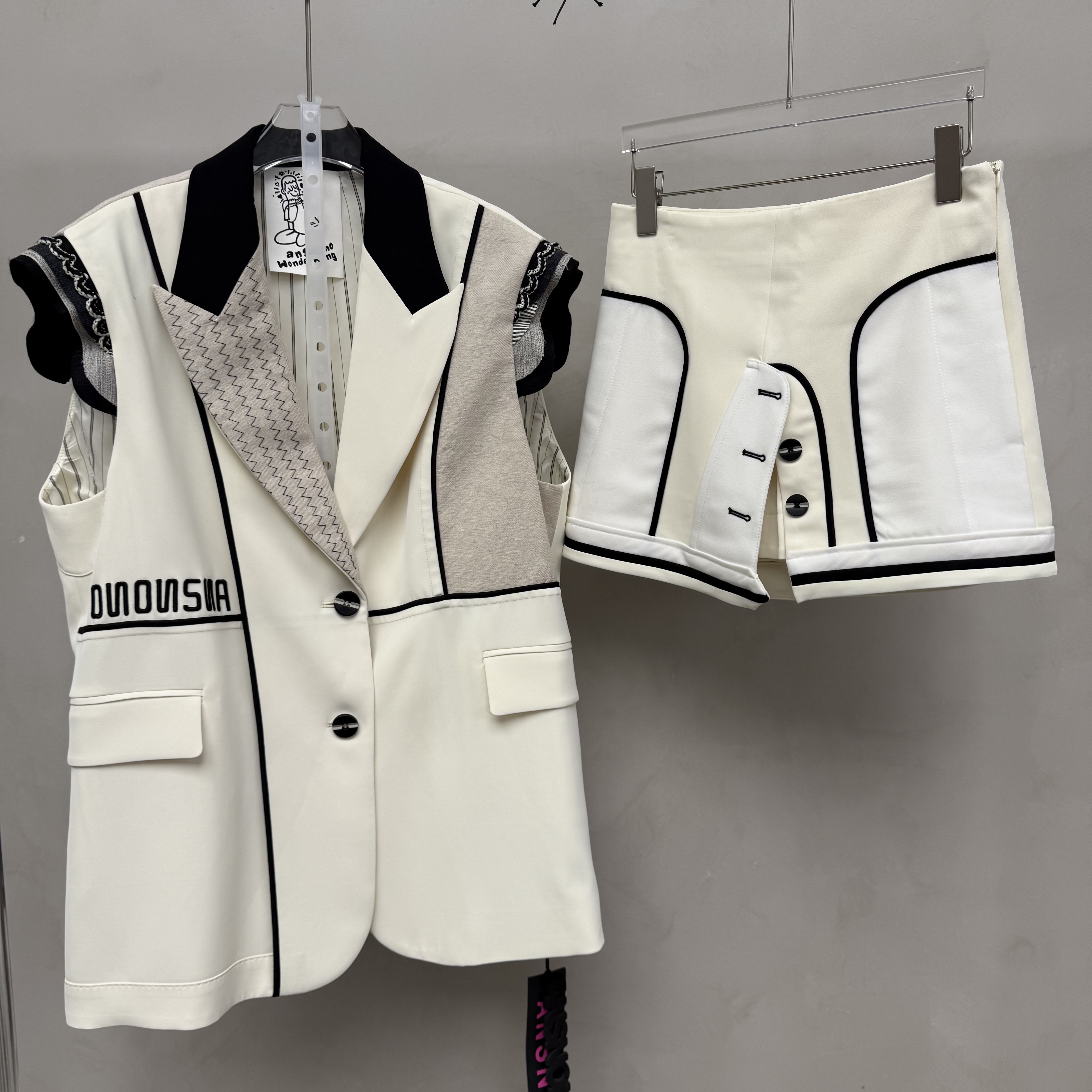 AN9.Studio︱漫画家高定线西服马甲套装A187