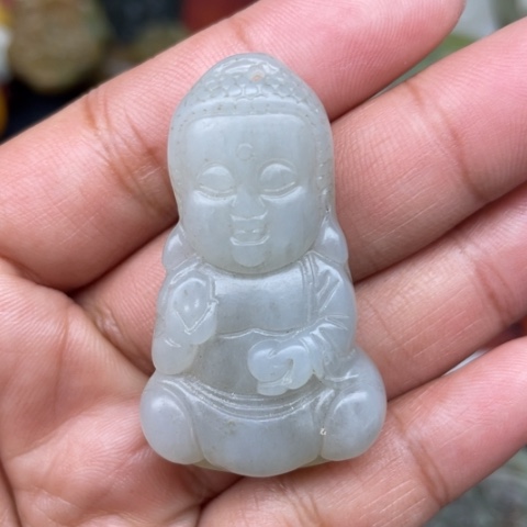 蛇纹石玉未镶嵌颈饰5