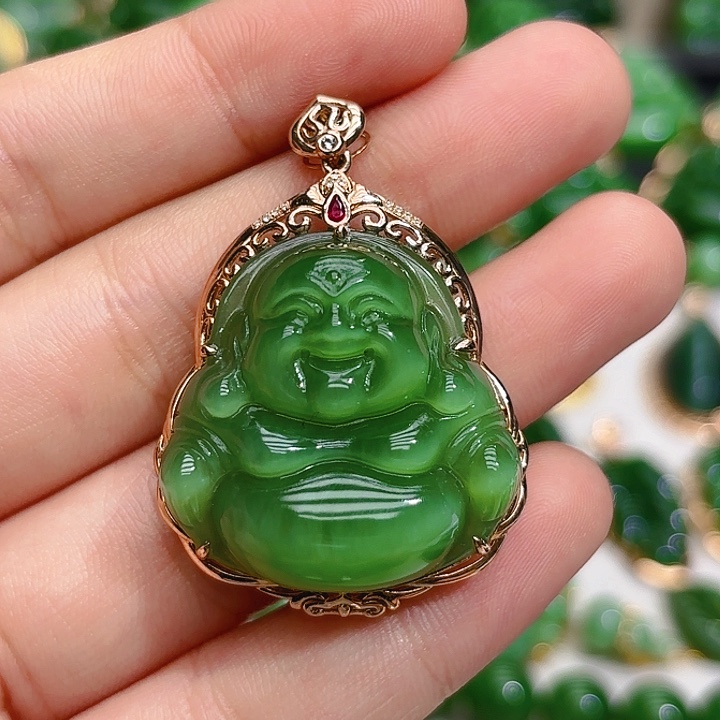 和田玉（碧玉）18K金镶嵌颈饰