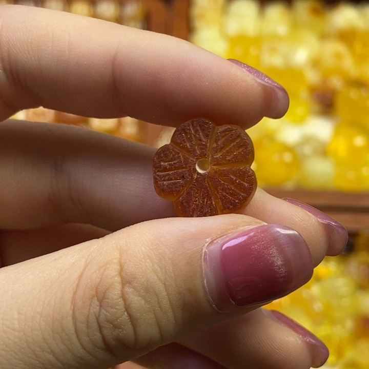 橄榄核吊坠原皮花花