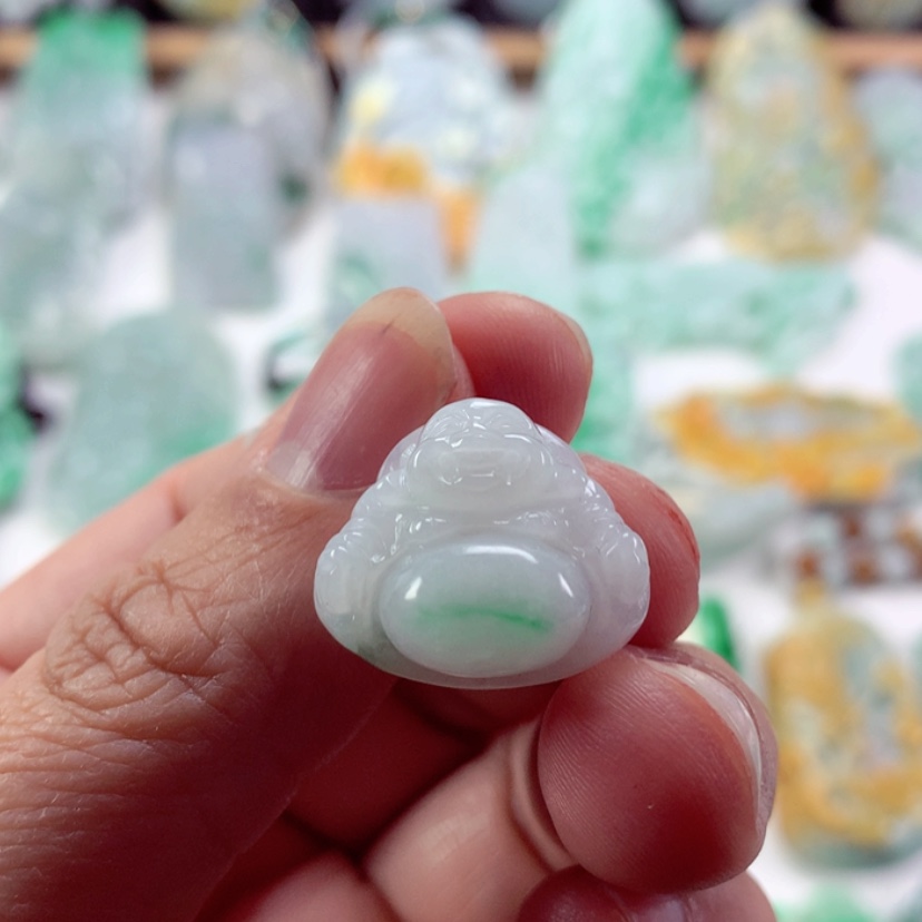 【闪购商品】翡翠吊坠(不含链)未镶嵌