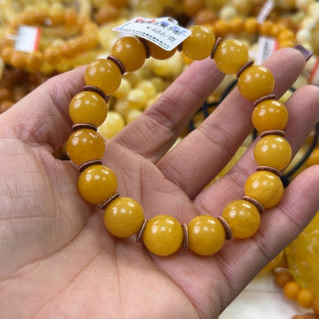 琥珀珠宝奇石未镶嵌