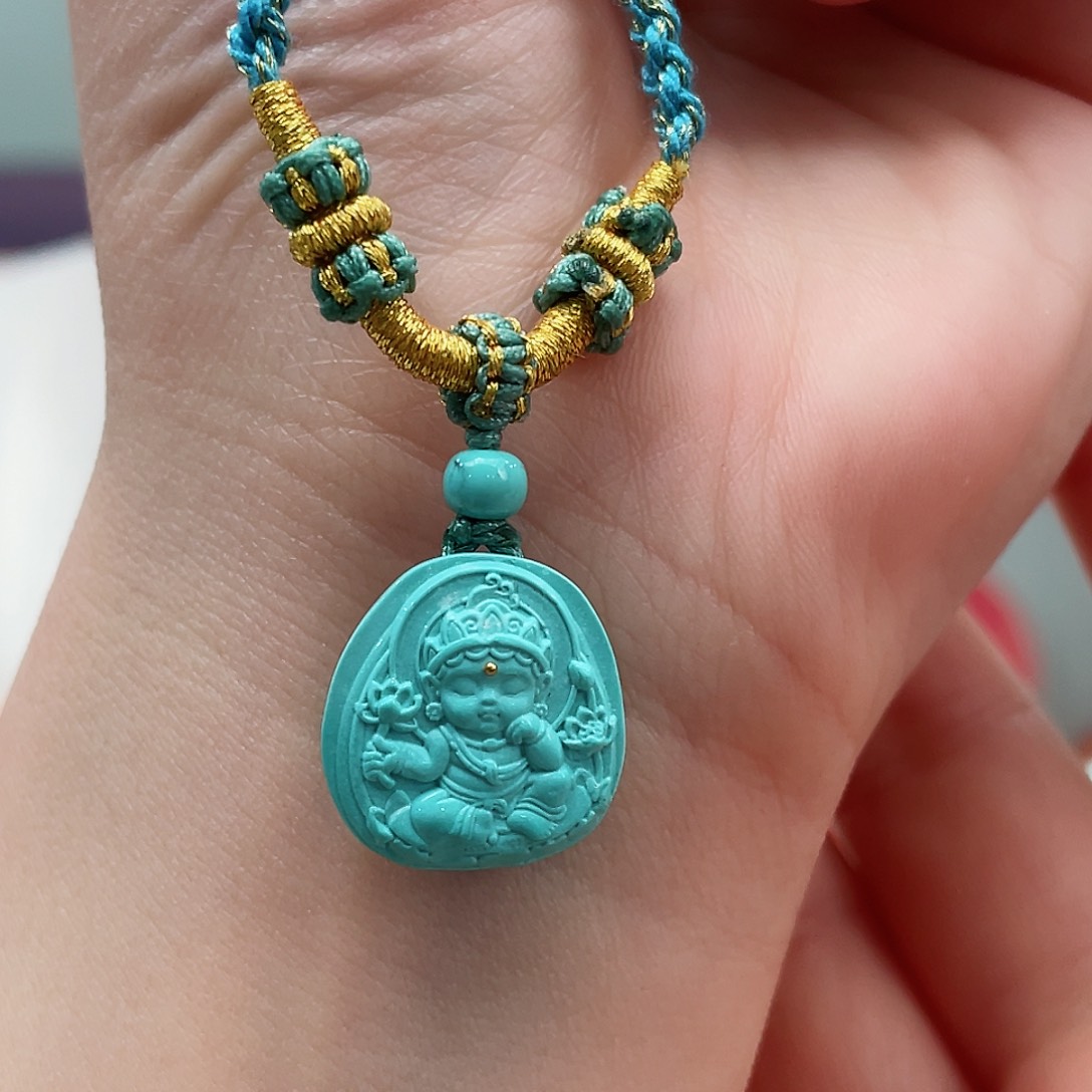 绿松石颈饰未镶嵌