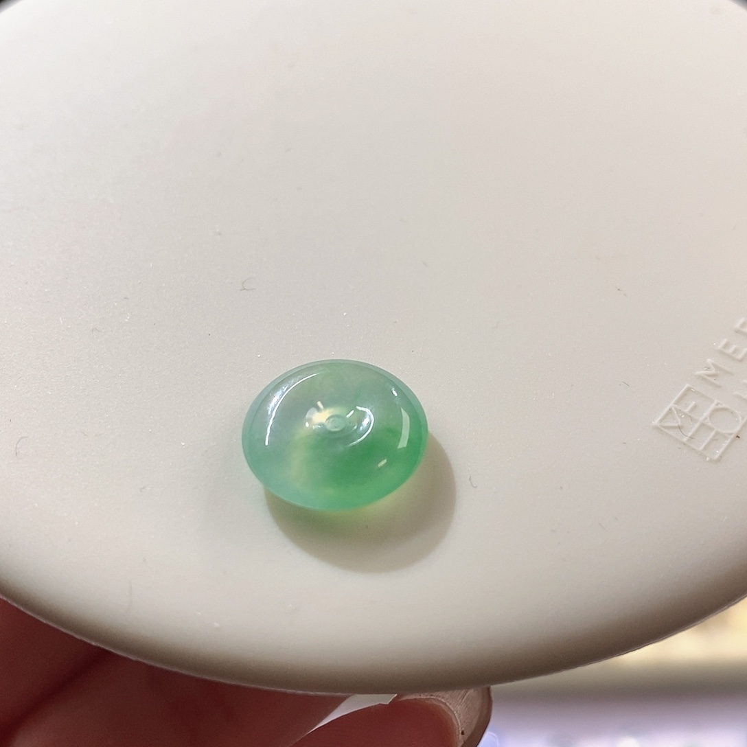 翡翠散珠绿飘花平安扣