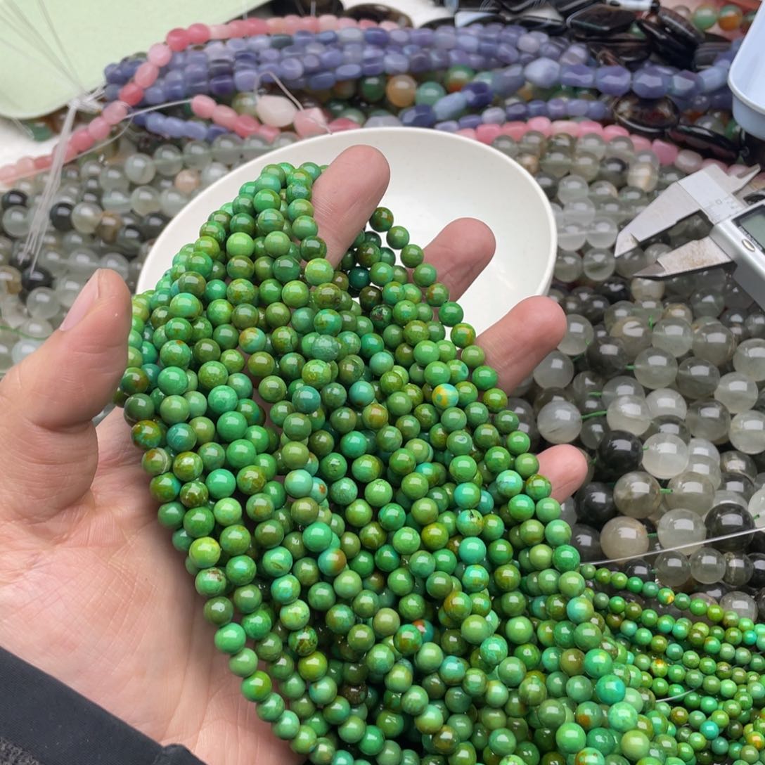 玛瑙/玉髓珠宝半成品未镶嵌一条装6mm菜籽绿圆珠