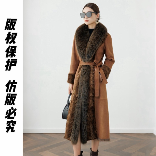 欧魅熙兰333海宁狐狸毛水貂兔毛皮毛一体高奢修身女气质冬装