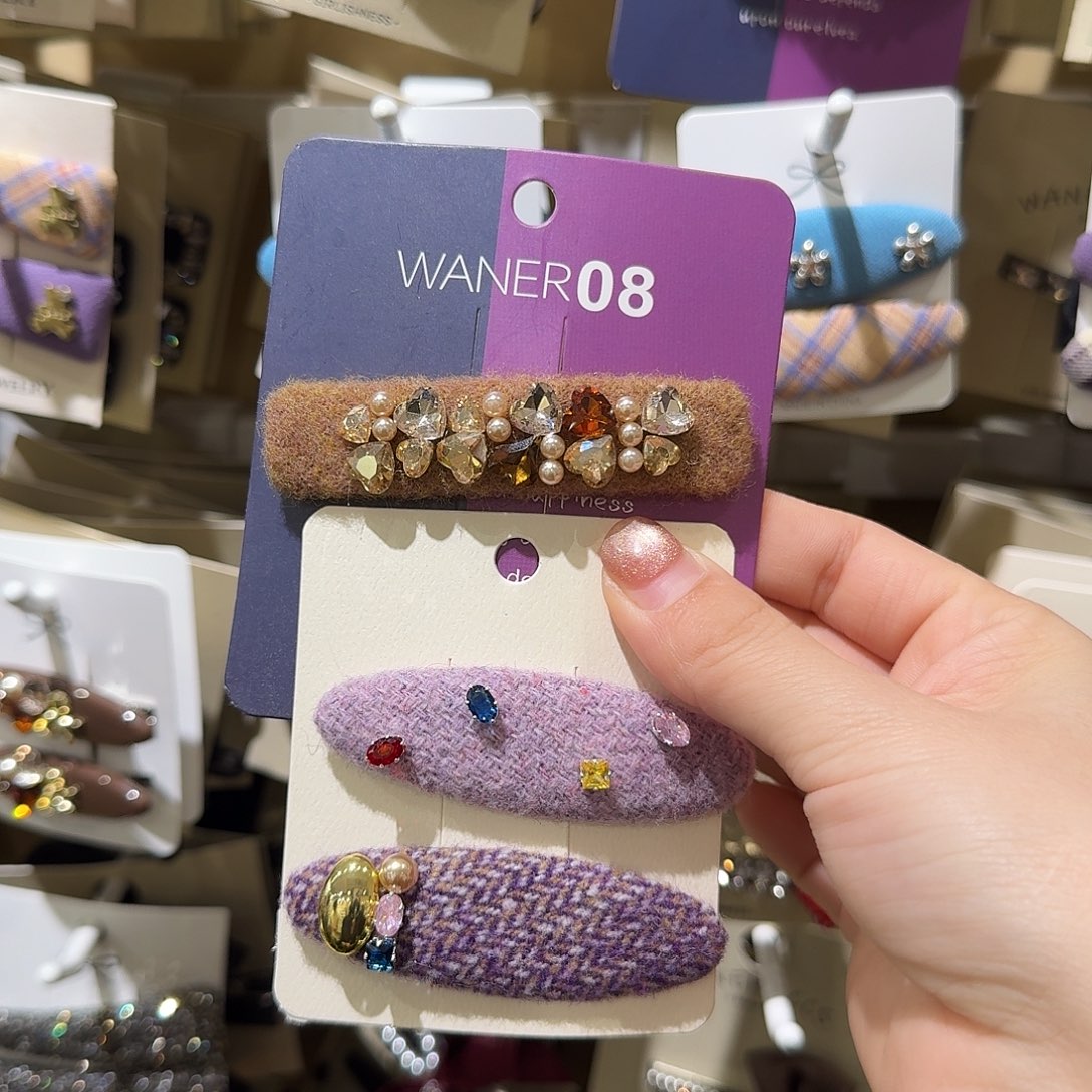 布艺非金属紫色夹子