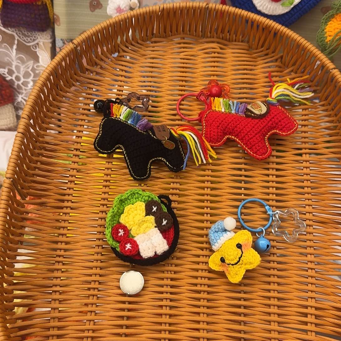 塑料毛线手工编织成品小花