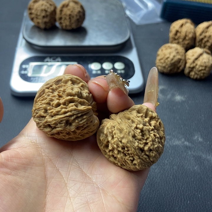 文玩核桃吊坠我****贝可口可乐