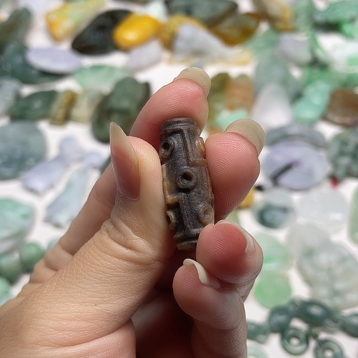 未镶嵌定制翡翠贵****装翡翠