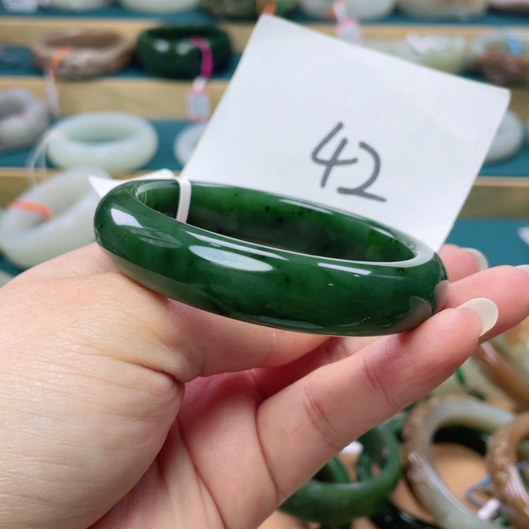 未镶嵌手镯和田玉圈口58