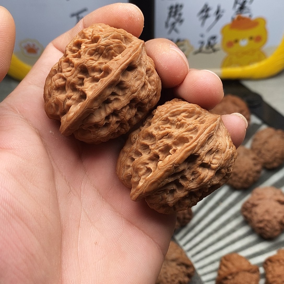 文玩核桃吊坠将军