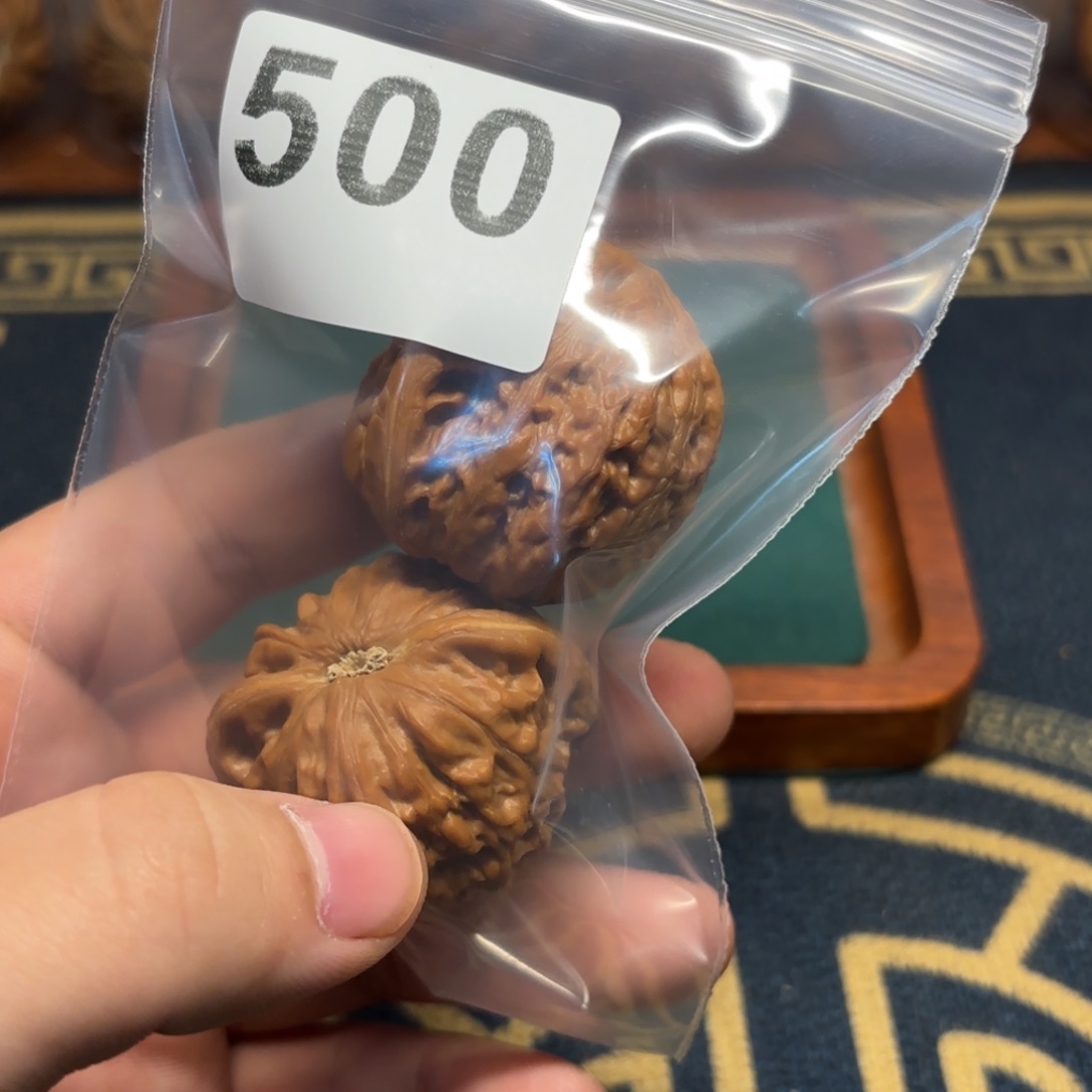 文玩核桃吊坠铁锤500