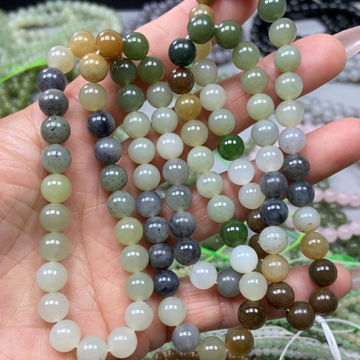 和田玉颈饰未镶嵌8