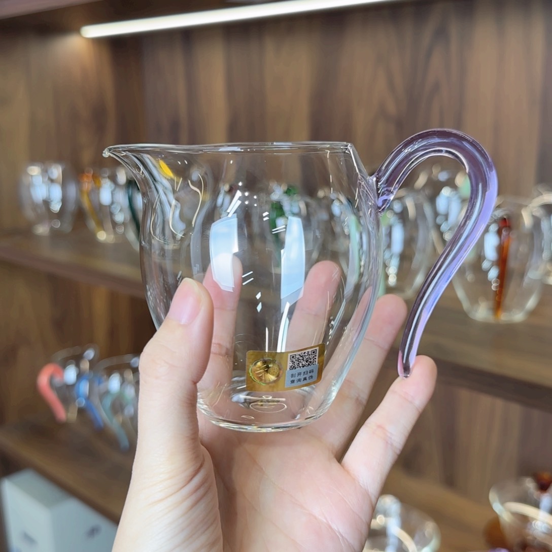 禾器怡然浅紫色。。。。