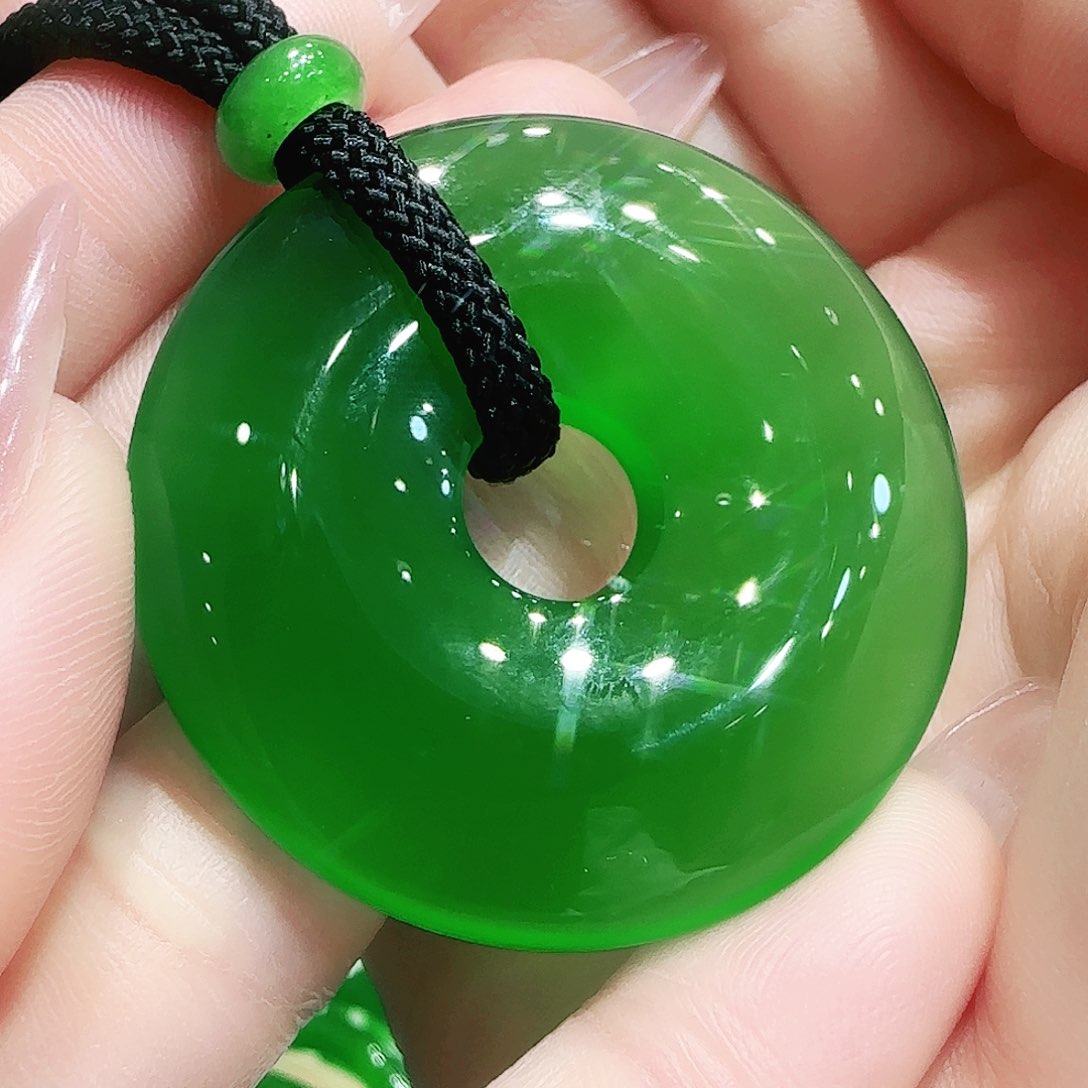 玛瑙/玉髓吊坠未镶嵌