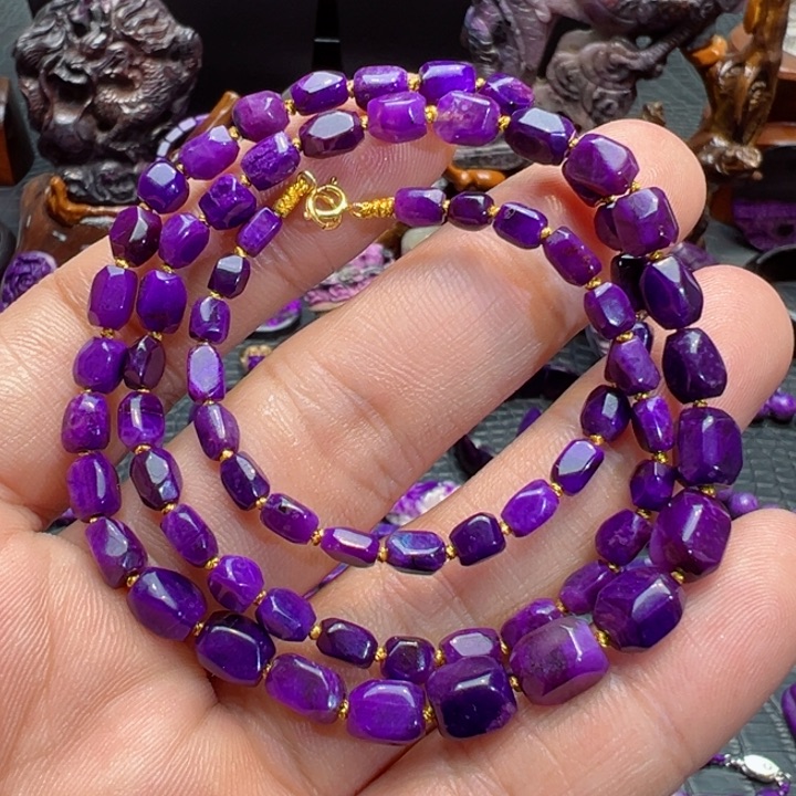 苏纪石（舒俱来）项链18K金镶嵌