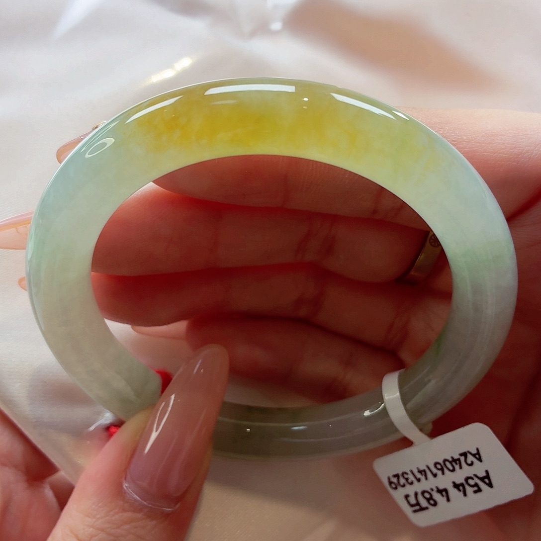 翡翠未镶嵌手镯（圆镯）22（30号）