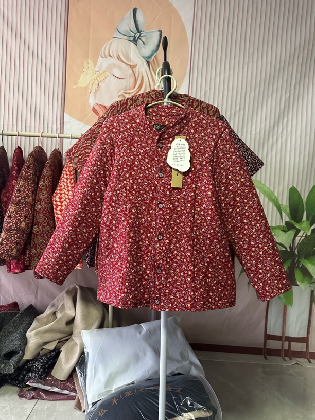 中老年女装妈妈款气质秋冬新款修身潮流短款