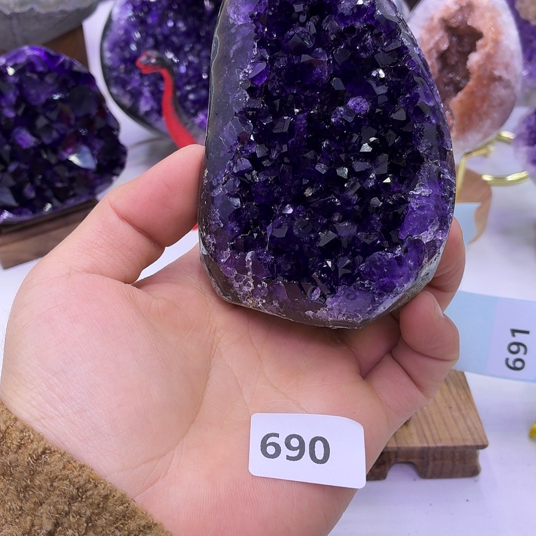 水晶未镶嵌大型摆件（非配饰）