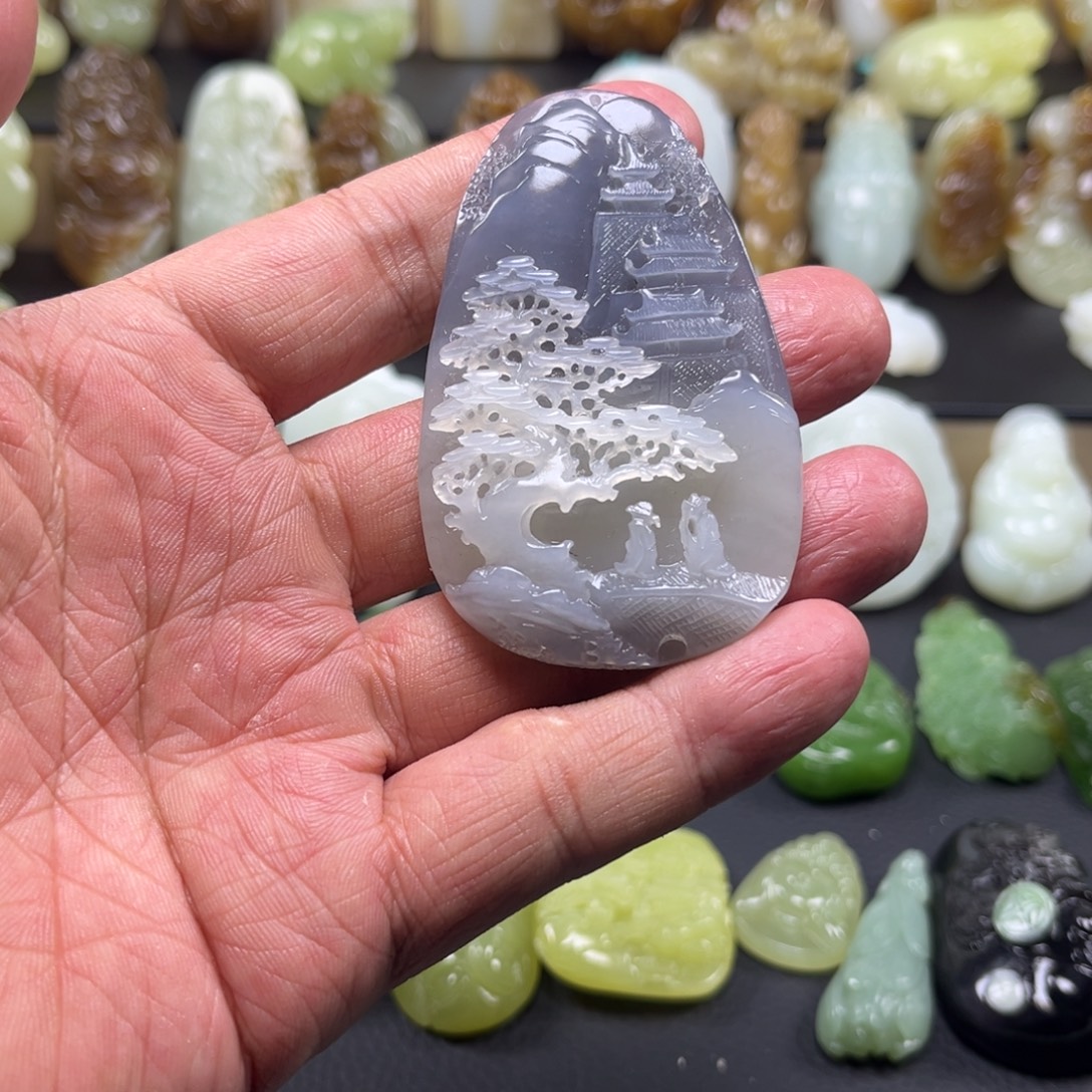 和田玉（糖玉）未镶嵌颈饰