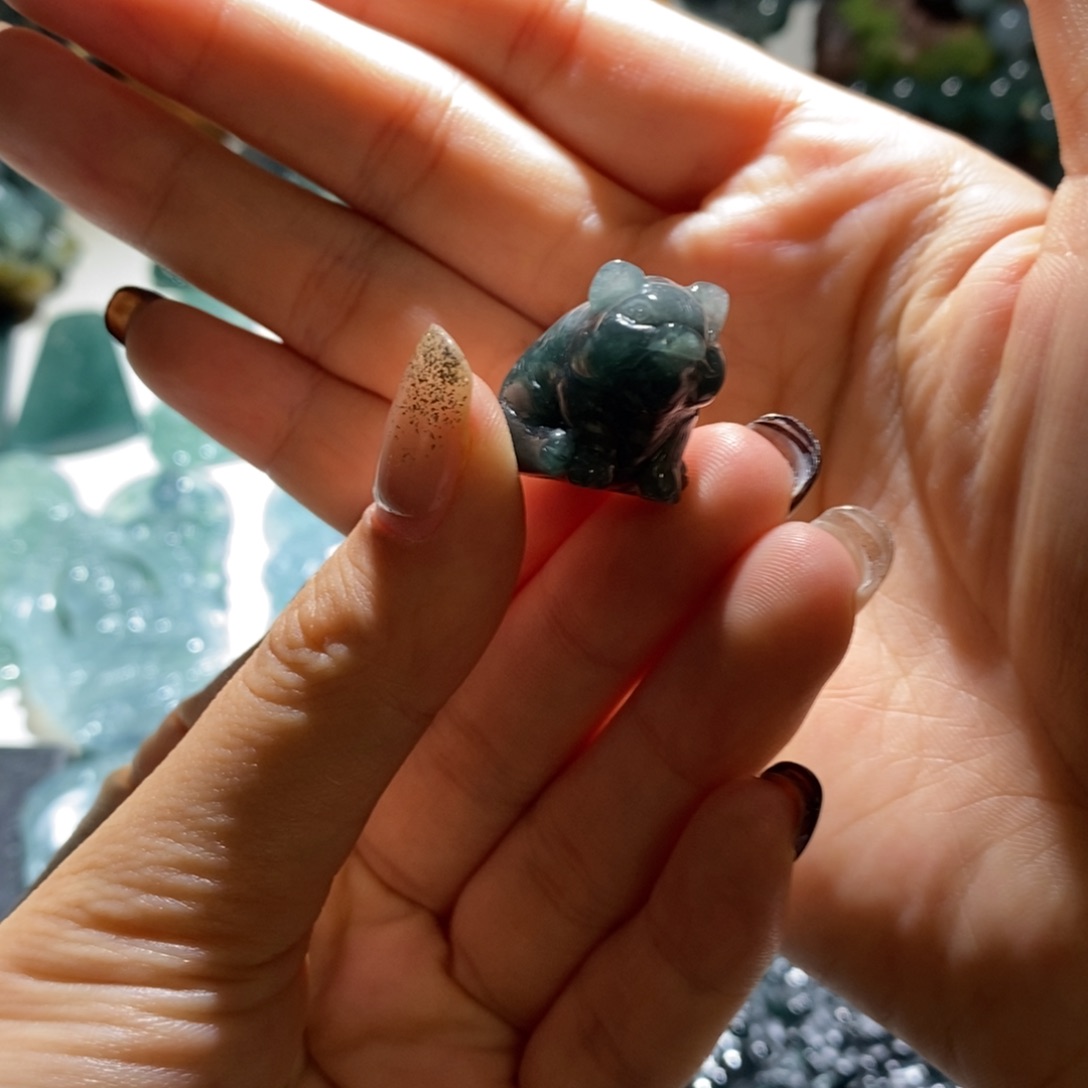 定制翡翠未镶嵌翡翠