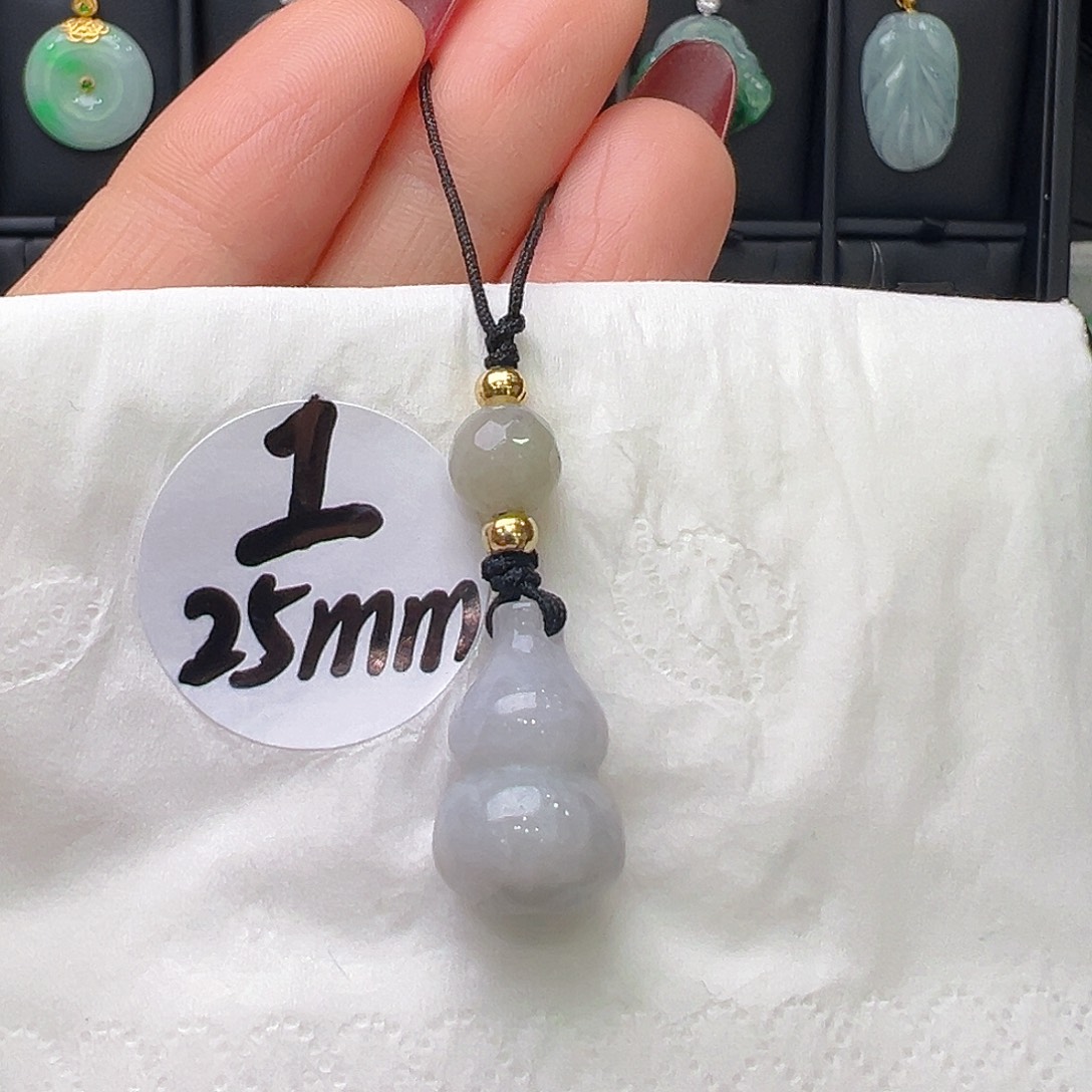 翡翠18K金镶嵌颈饰福利