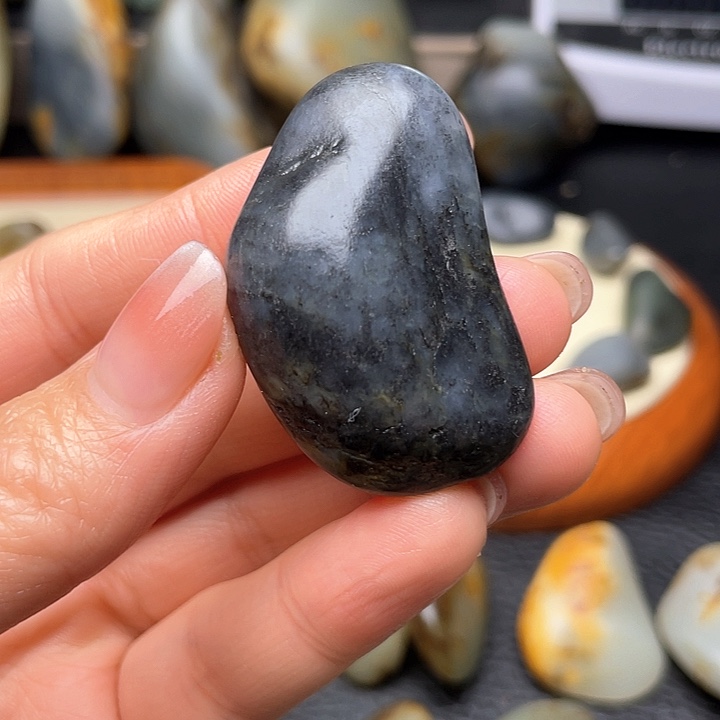 和田玉颈饰未镶嵌43