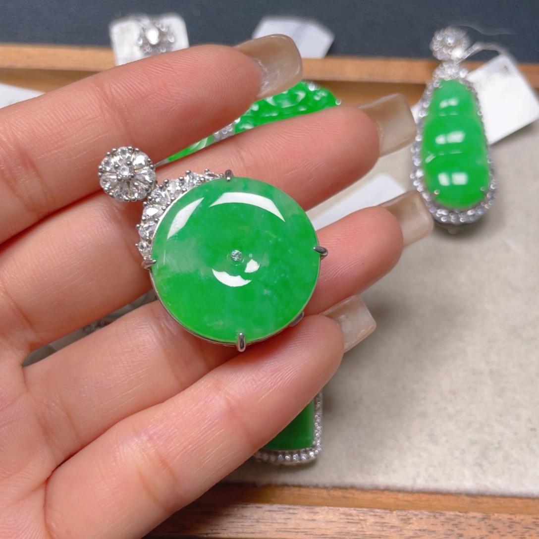 翡翠银S925镶嵌吊坠(不含链)