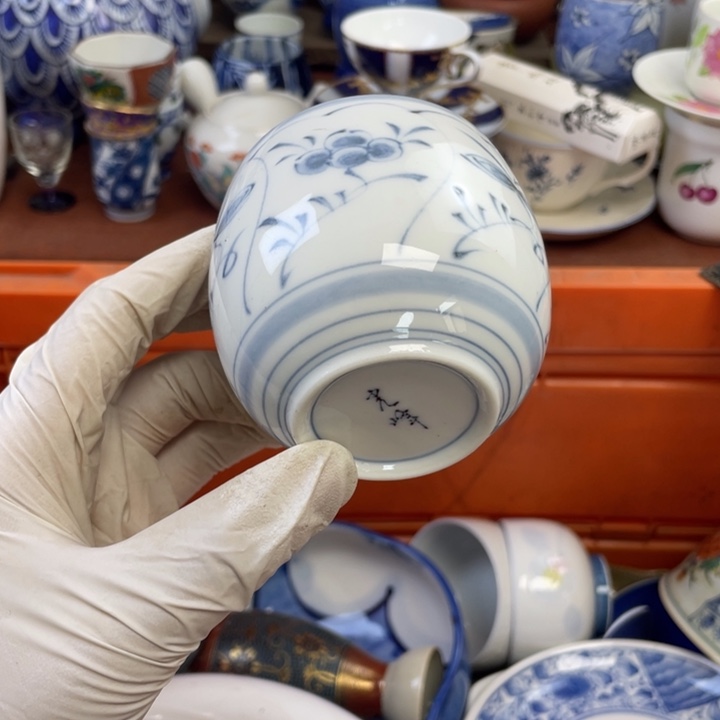 他家瓷器真美…开播了