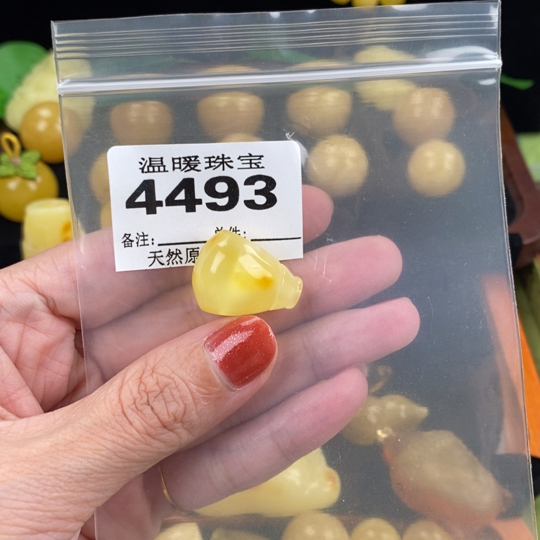 琥珀未镶嵌珠宝奇石裸石