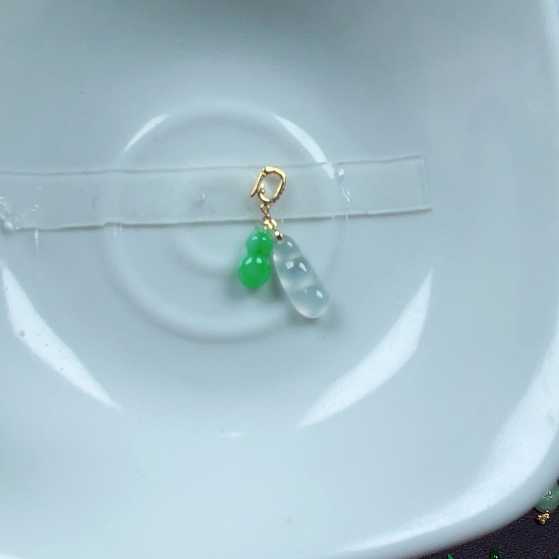 翡翠18K金镶嵌手链天然缅甸翡翠A货卡