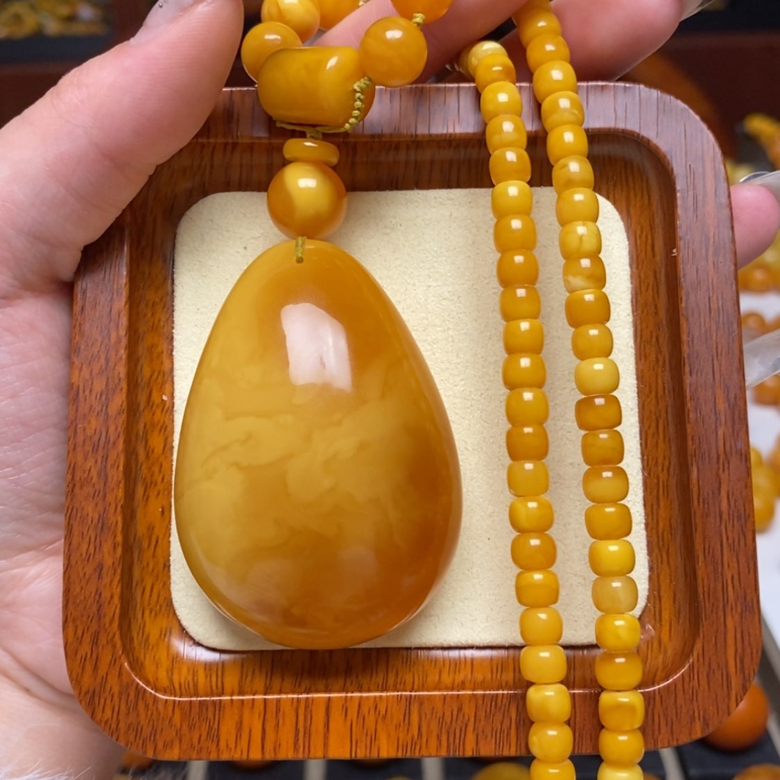 【闪购商品】蜜蜡颈饰未镶嵌项链