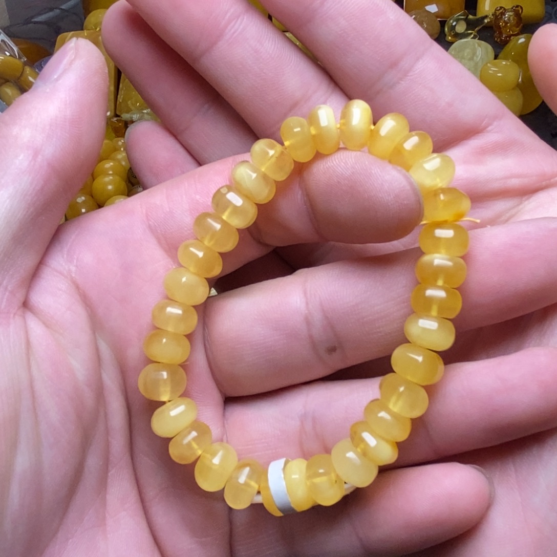 琥珀未镶嵌裸石蜜蜡