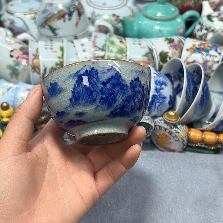 景德镇陶瓷艺术品