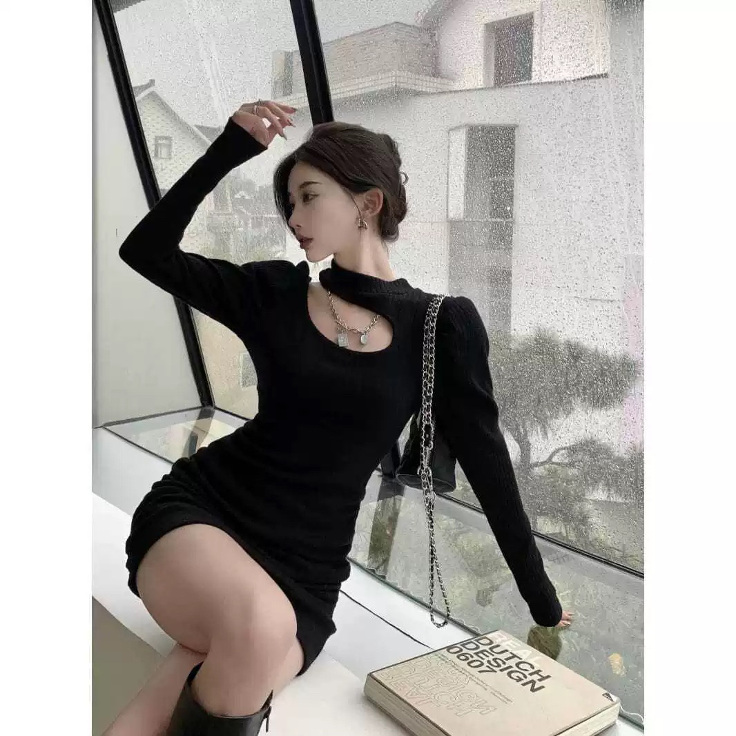 小白家【纯欲辣妹】法式镂空修身显瘦长袖收腰包臀秋冬连衣裙5352