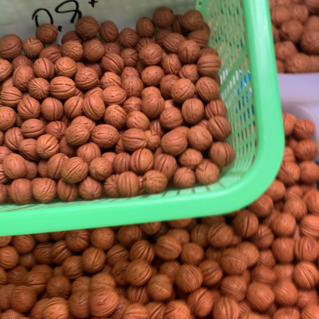 人***南野生龙纹小馒头9左右尺寸16颗