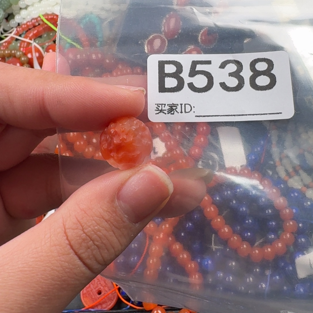 南红玛瑙未镶嵌珠宝奇石