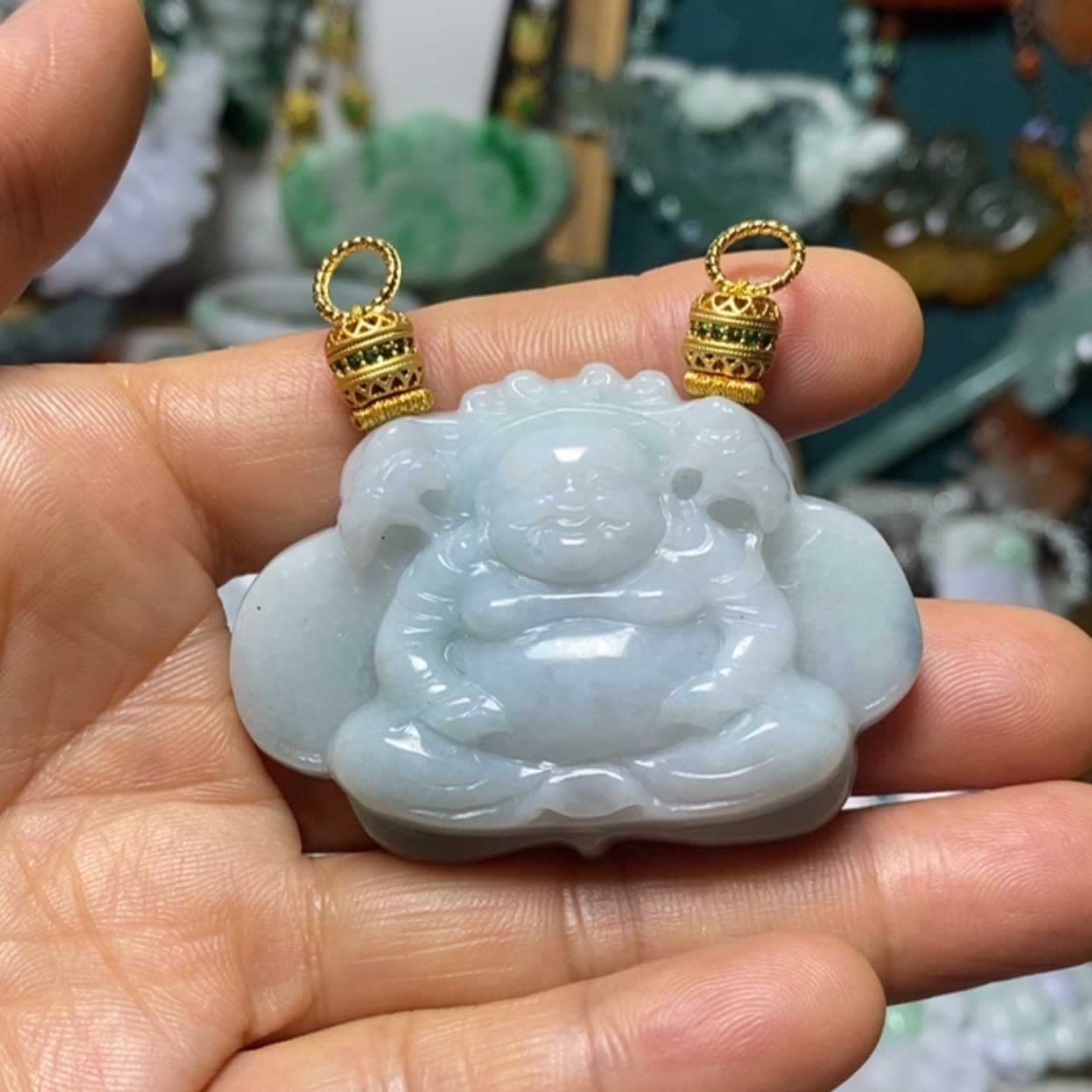 【闪购商品】翡翠吊坠(赠链)未镶嵌