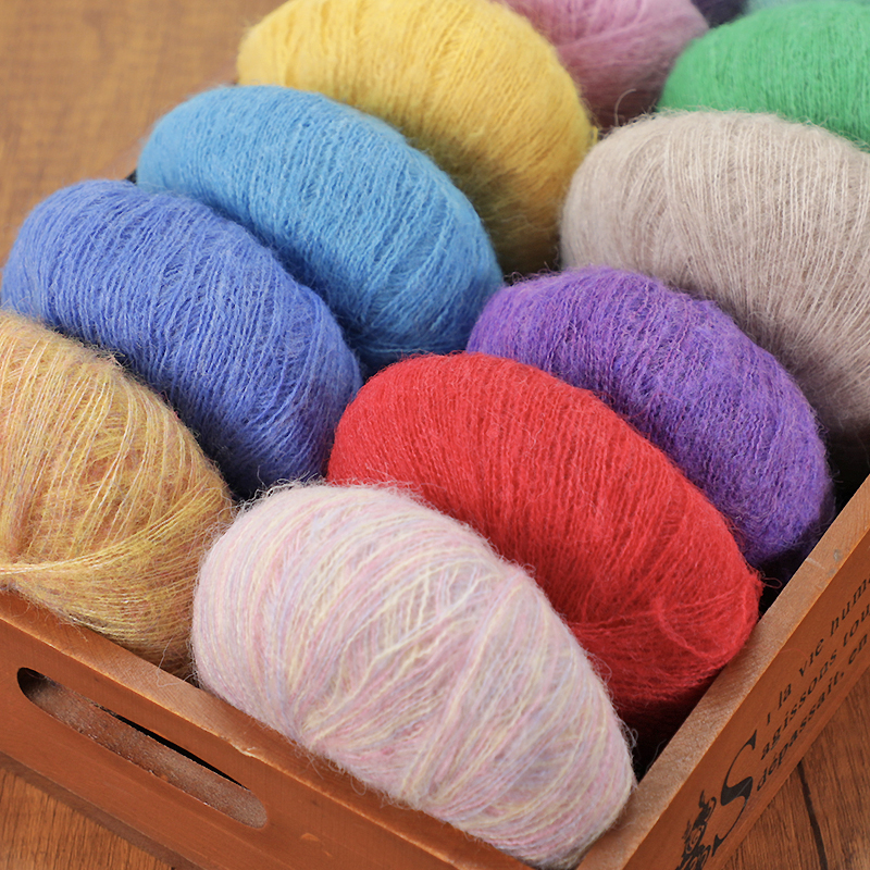 买三送一高档真丝马海毛线团南非幼马海钻炫彩段染色手工编织披肩