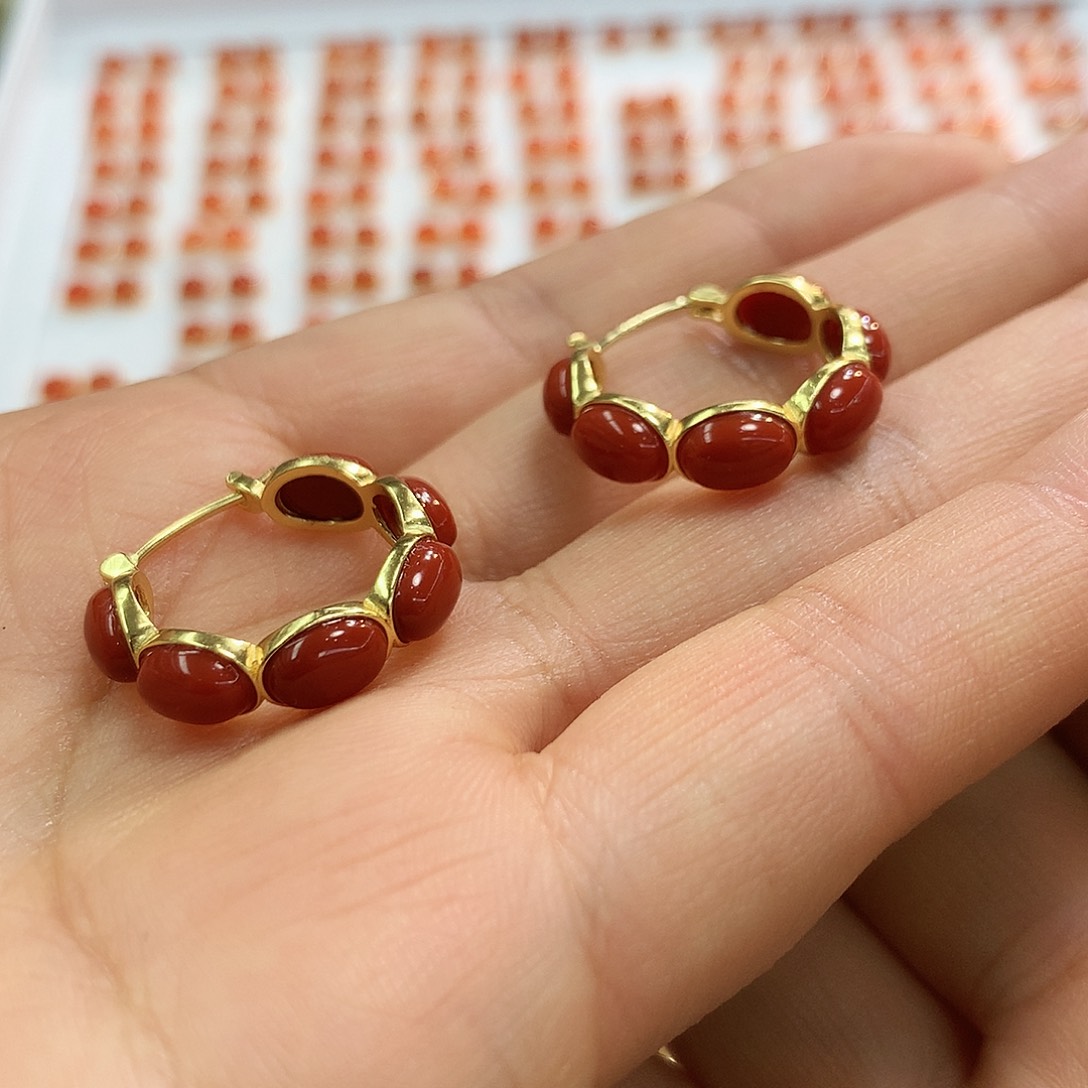 银S925镀金镶嵌南红玛瑙耳饰✨****?