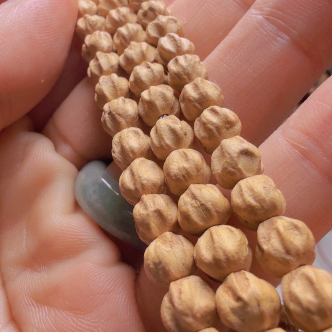 耶***肉吊坠柏香籽/百香籽