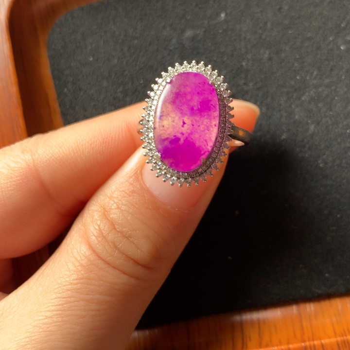 苏纪石（舒俱来）戒指18K金镶嵌