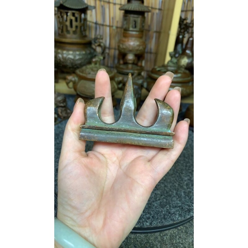 工艺精湛铜精品摆件737