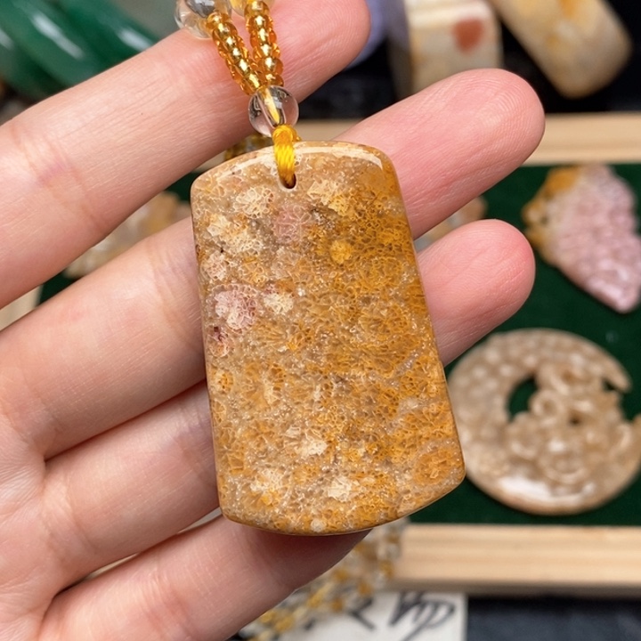 硅化珊瑚（珊瑚玉）手镯未镶嵌