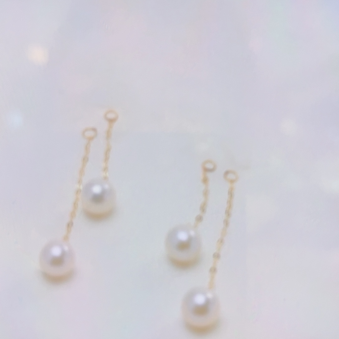 耳饰18K金镶嵌淡水珍珠