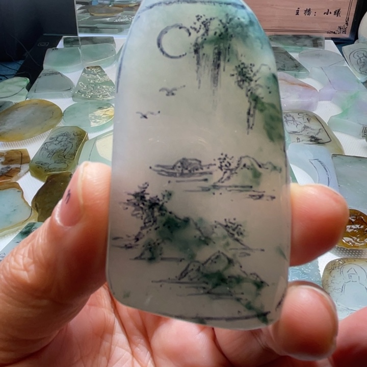 翡翠未镶嵌吊坠(不含链)翡翠料子
